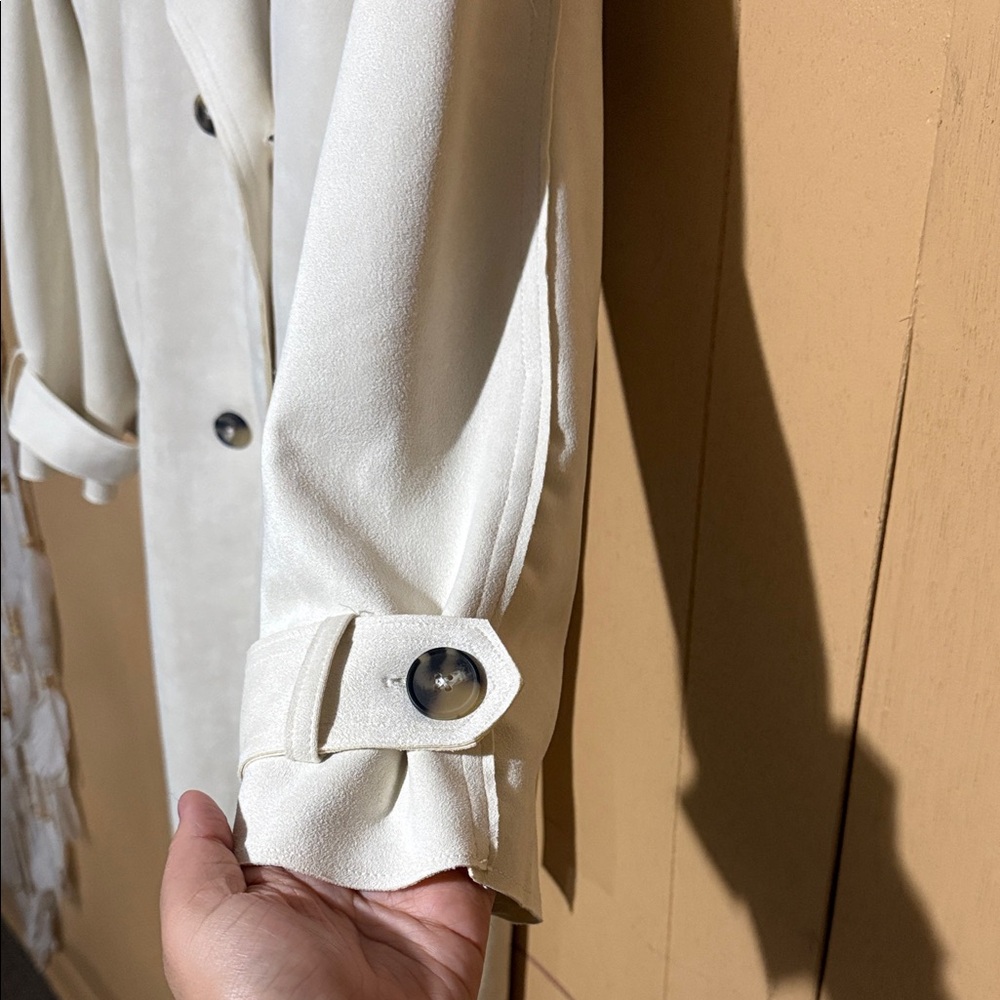 Fashion Nova Women's Cream Double-Breasted Pea Coat - Picture 4 of 16